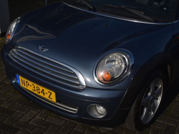 MINI Cooper Cabrio
